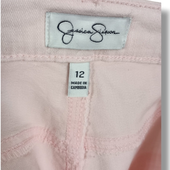 NWT JESSICA SIMPSON SIDE SLIT DENIM SHORTS IN LIGHT PINK SIZE 12 - Picture 6 of 7